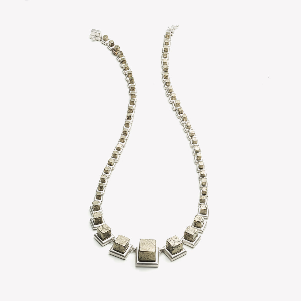 GRADUATED CUBE NECKLACE - PYRITE